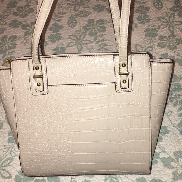 Anne klein purse - Picture 2 of 5